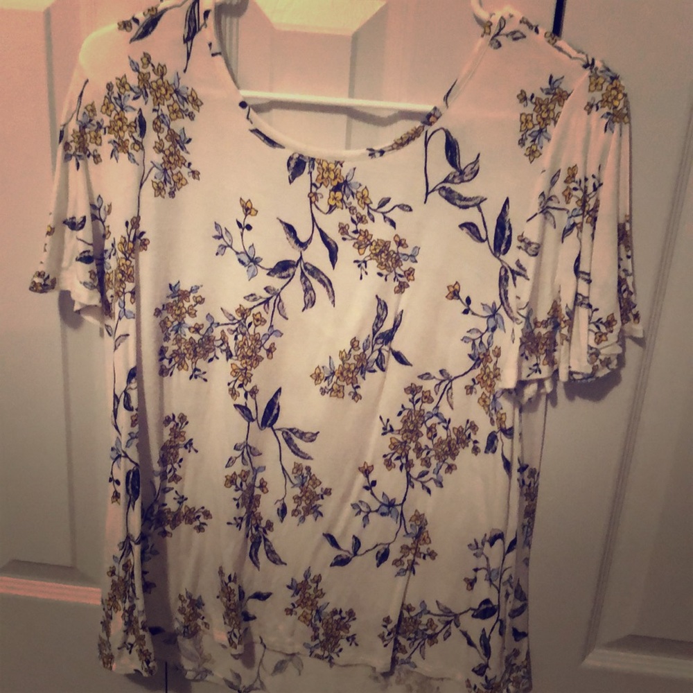 Floral Top!